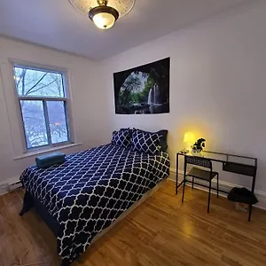 Full Kitchen Ii 600 For 7night Ii B , Montreal Canada