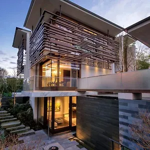 White House , Vancouver Canada